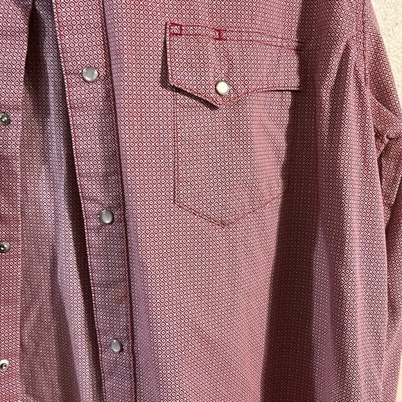 Men’s Wrangler Pearl Snap - Picture 3 of 5